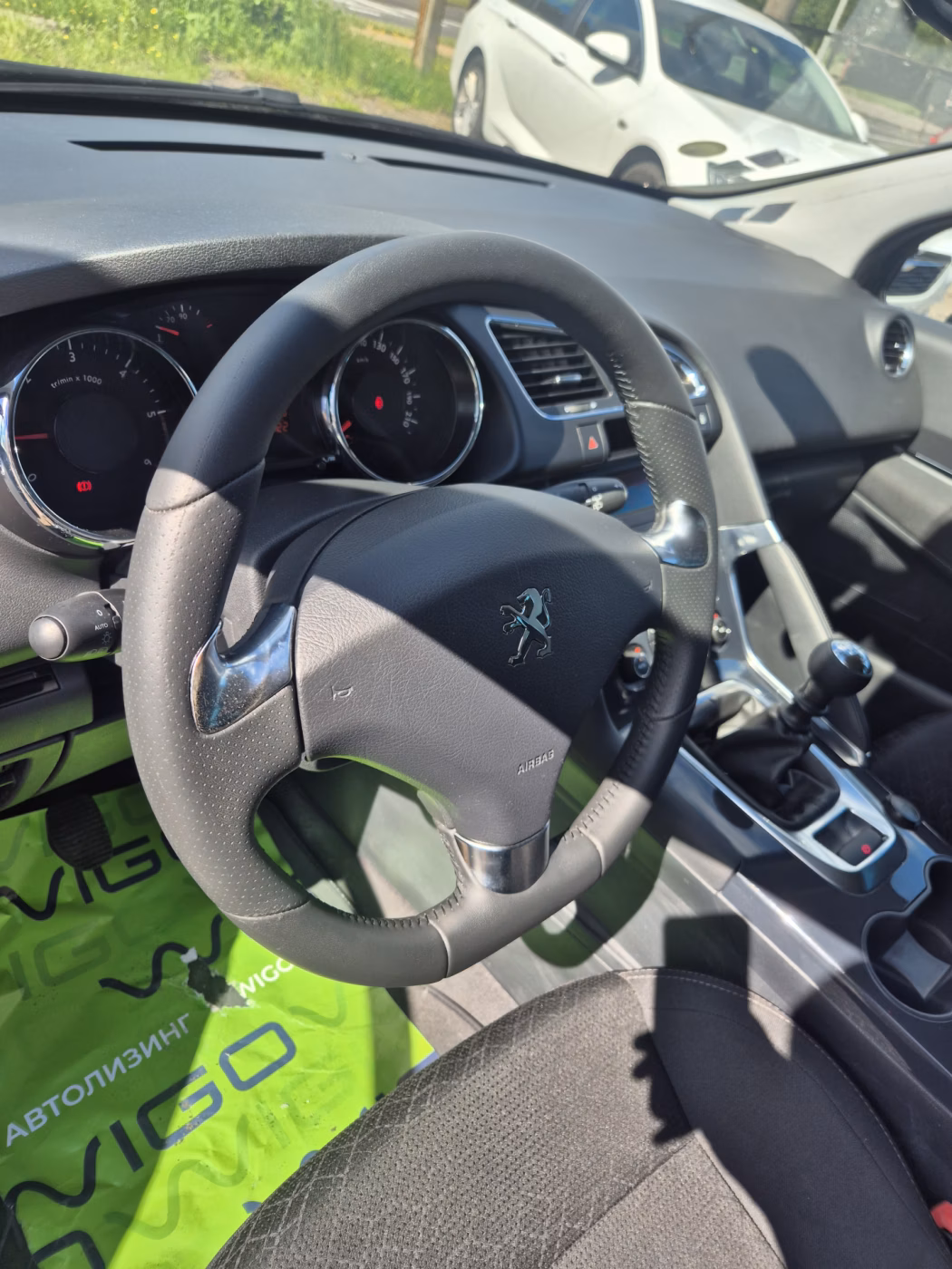 Peugeot 3008 фото 11