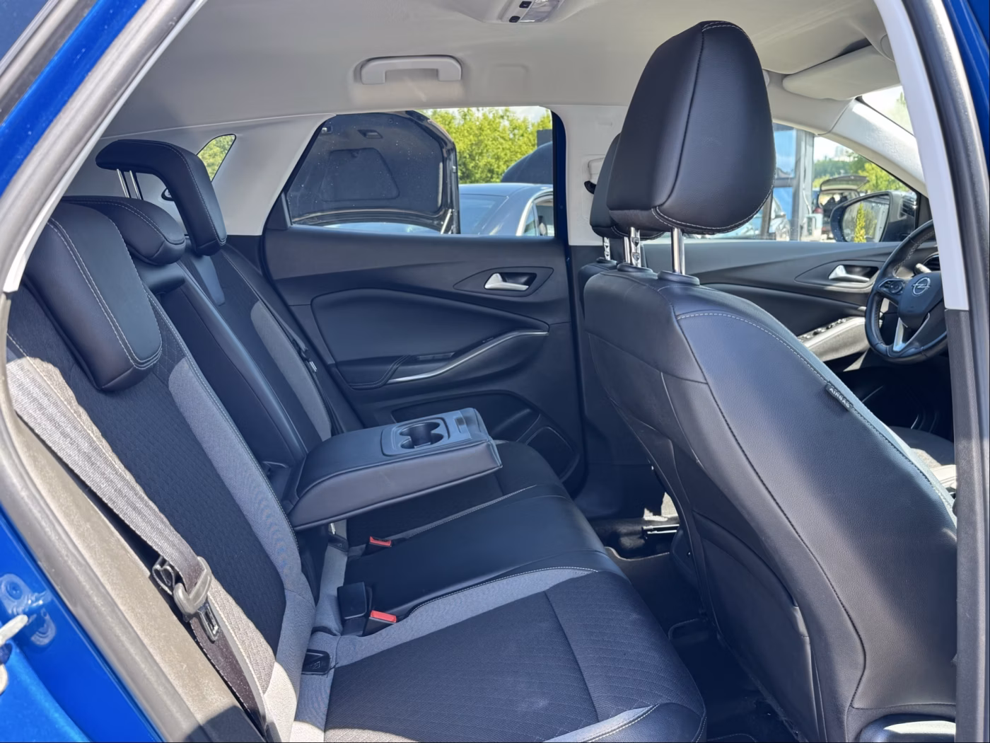 Opel Grandland X фото 16