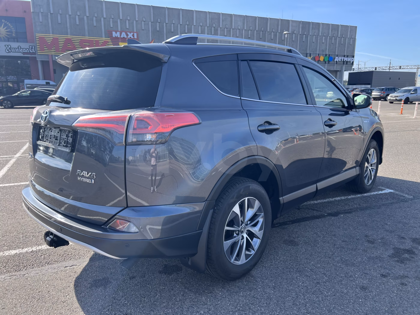 Toyota RAV4 фото 5