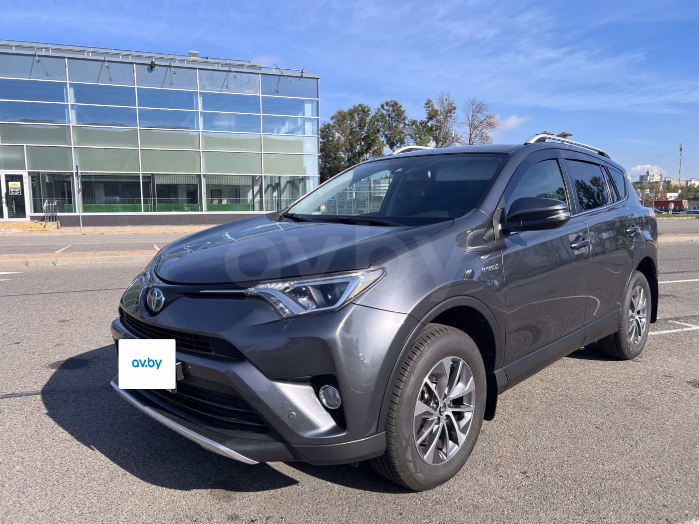Toyota RAV4 фото 11