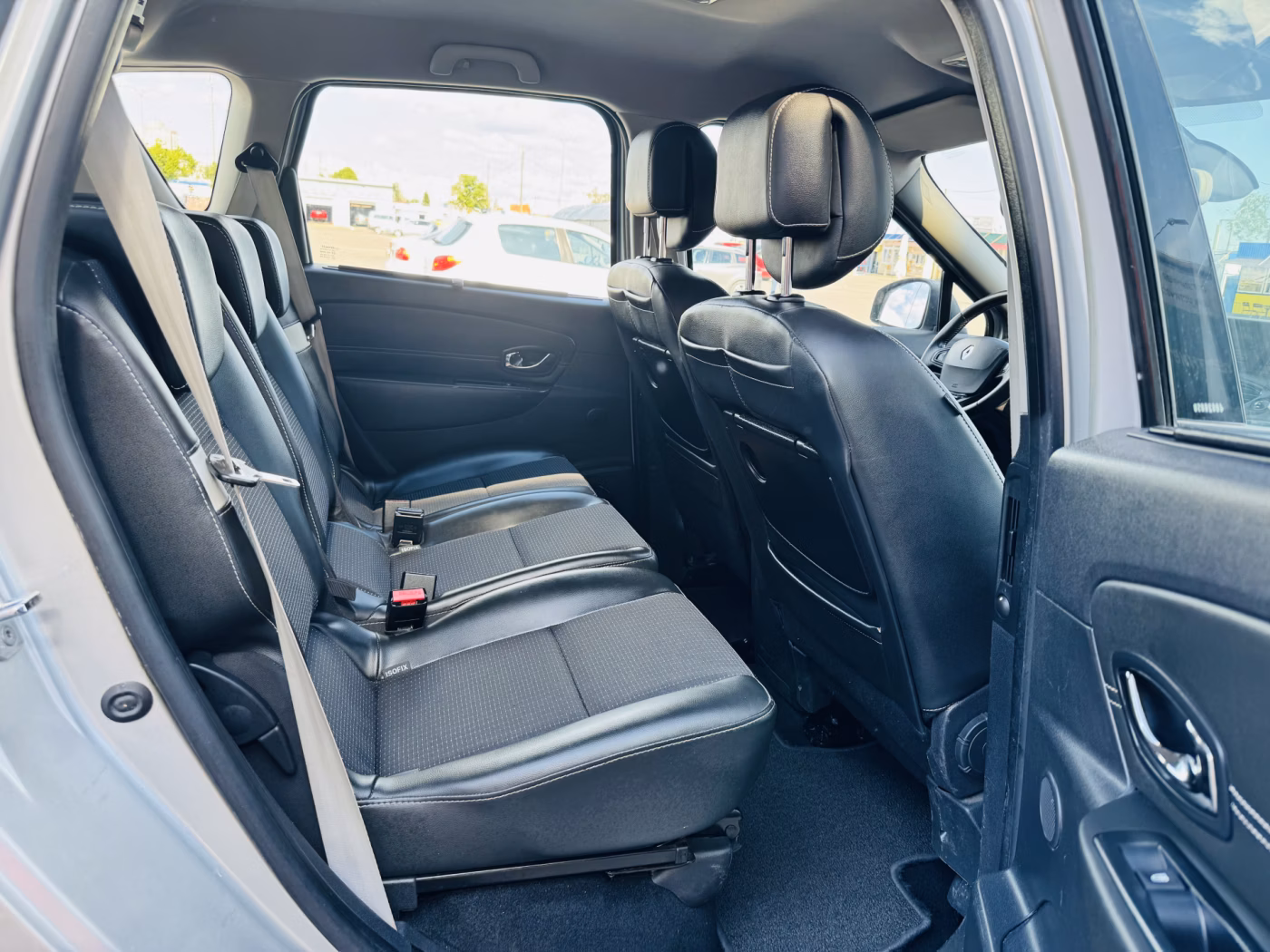 Renault Scenic фото 7