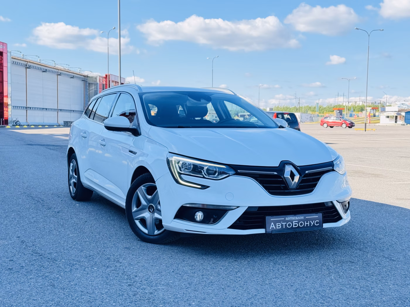 Renault Megane фото 3