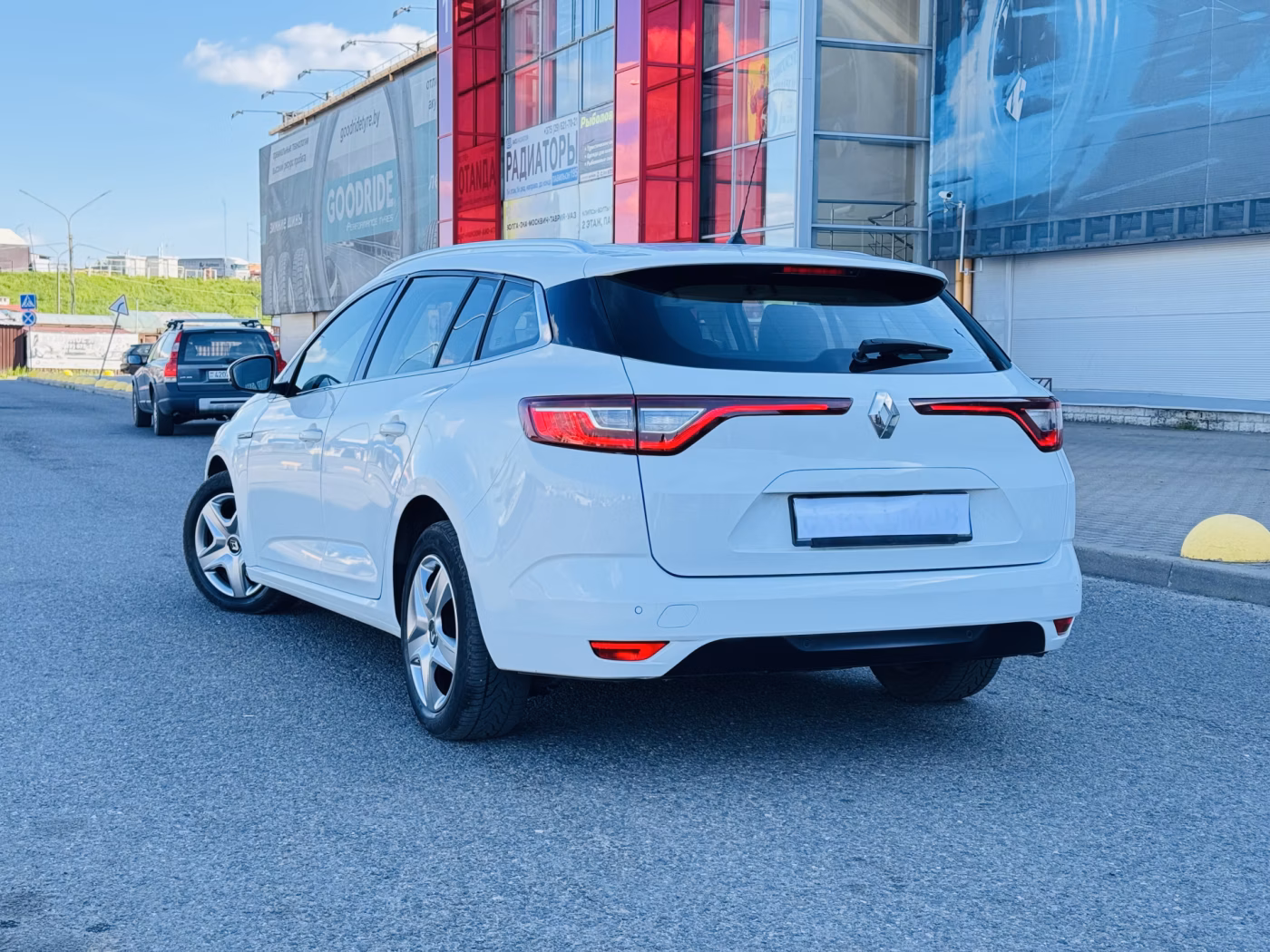Renault Megane фото 4