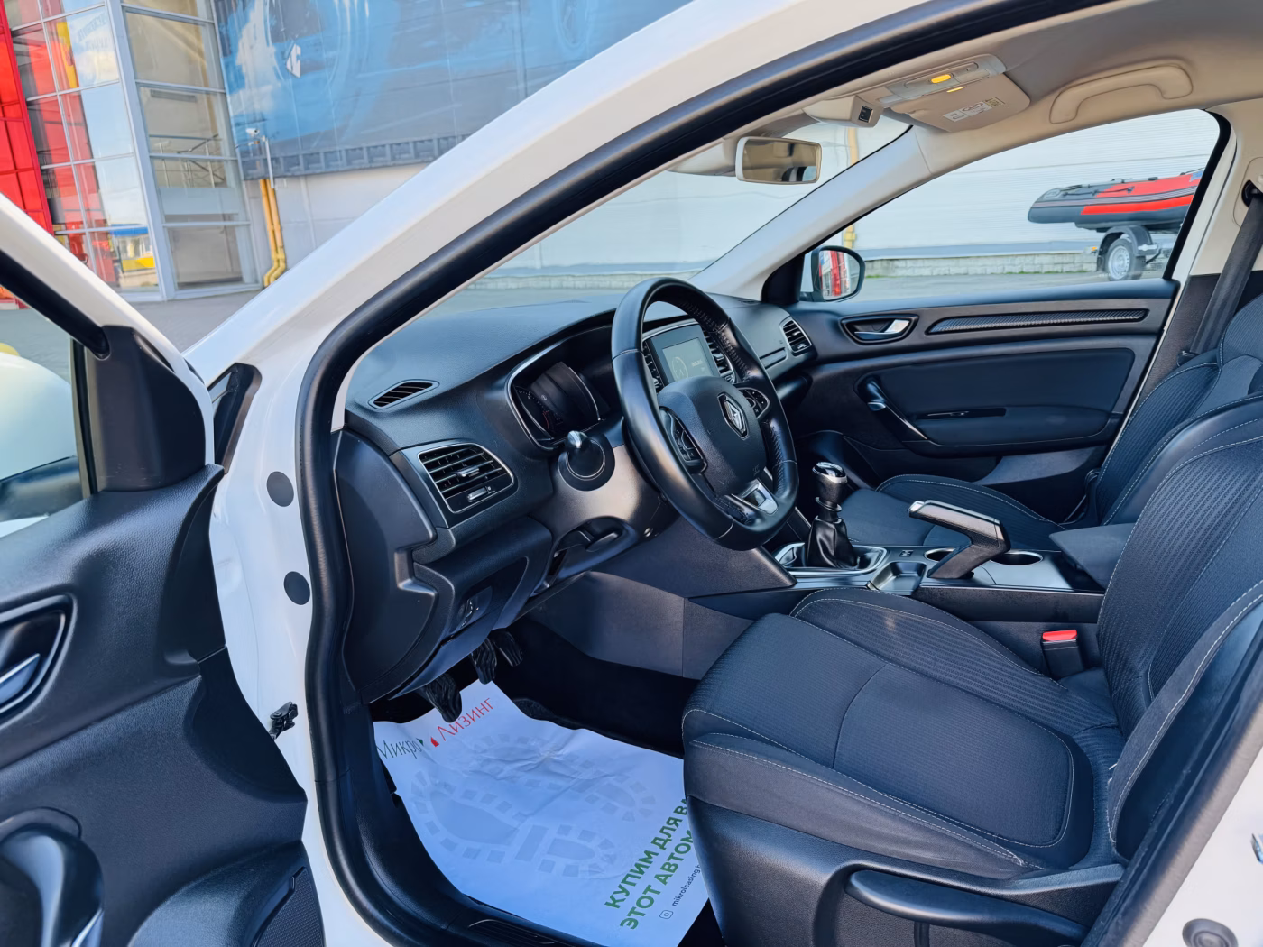 Renault Megane фото 5