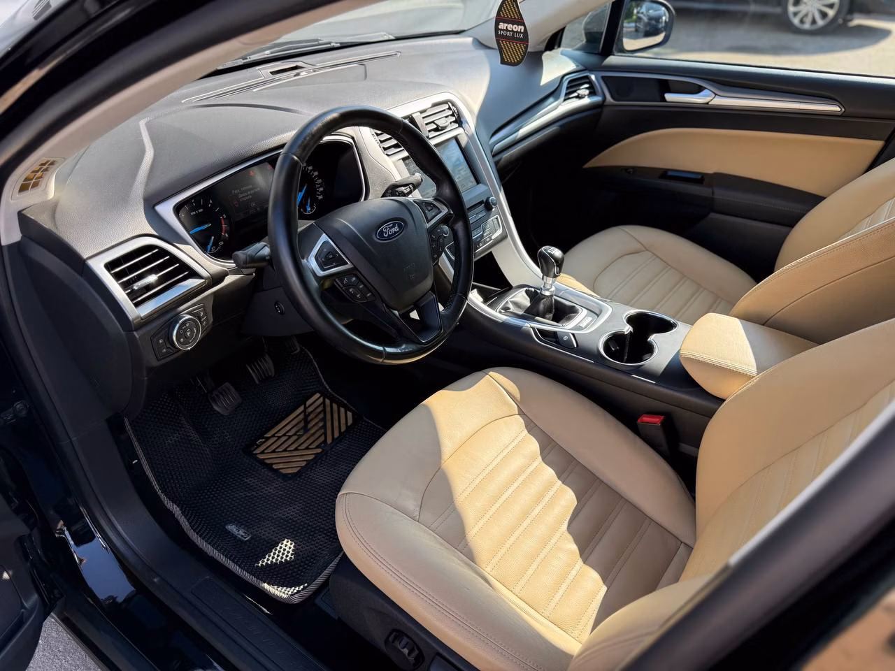 Ford Mondeo фото 10