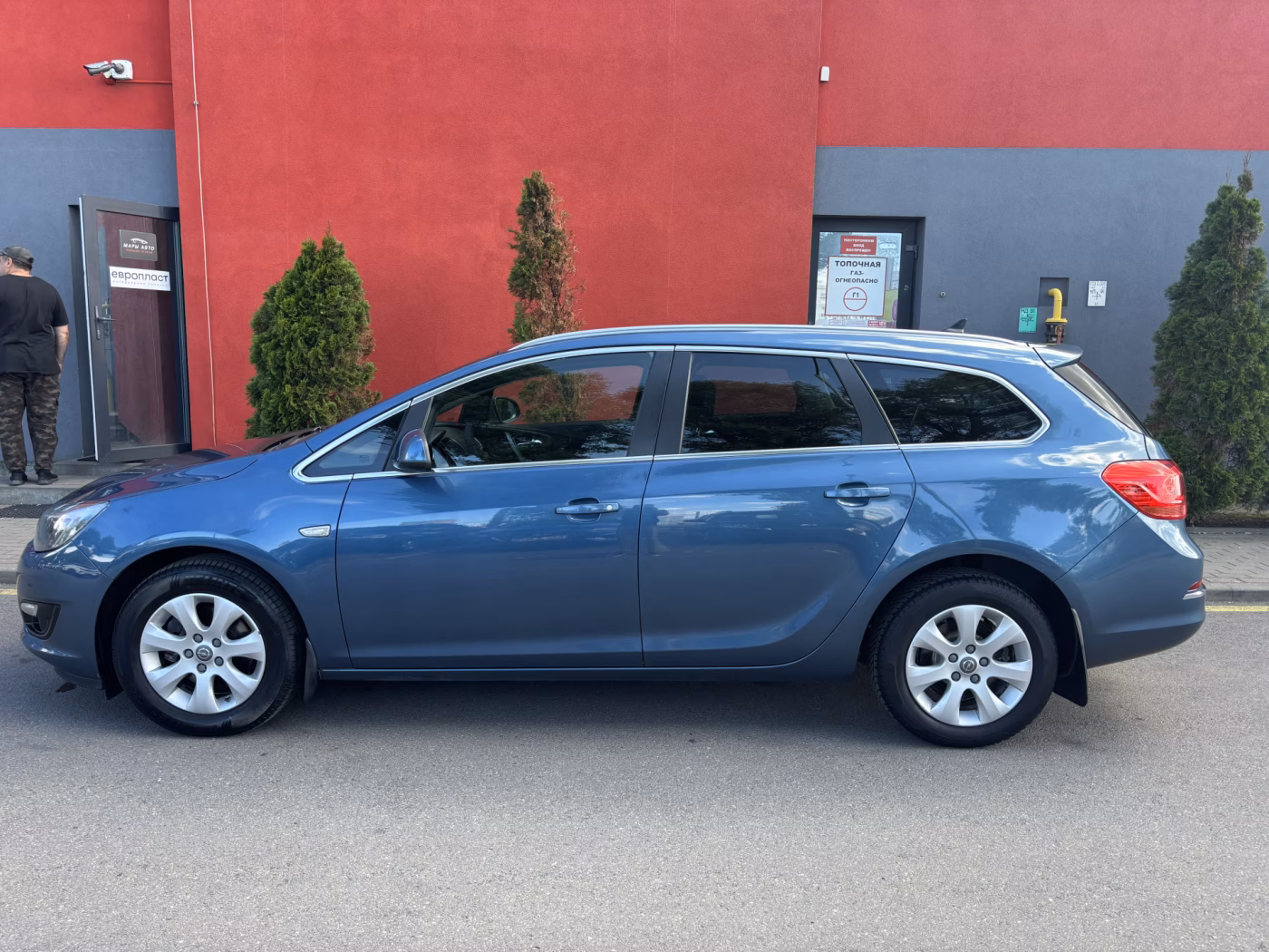 Opel Astra фото 3