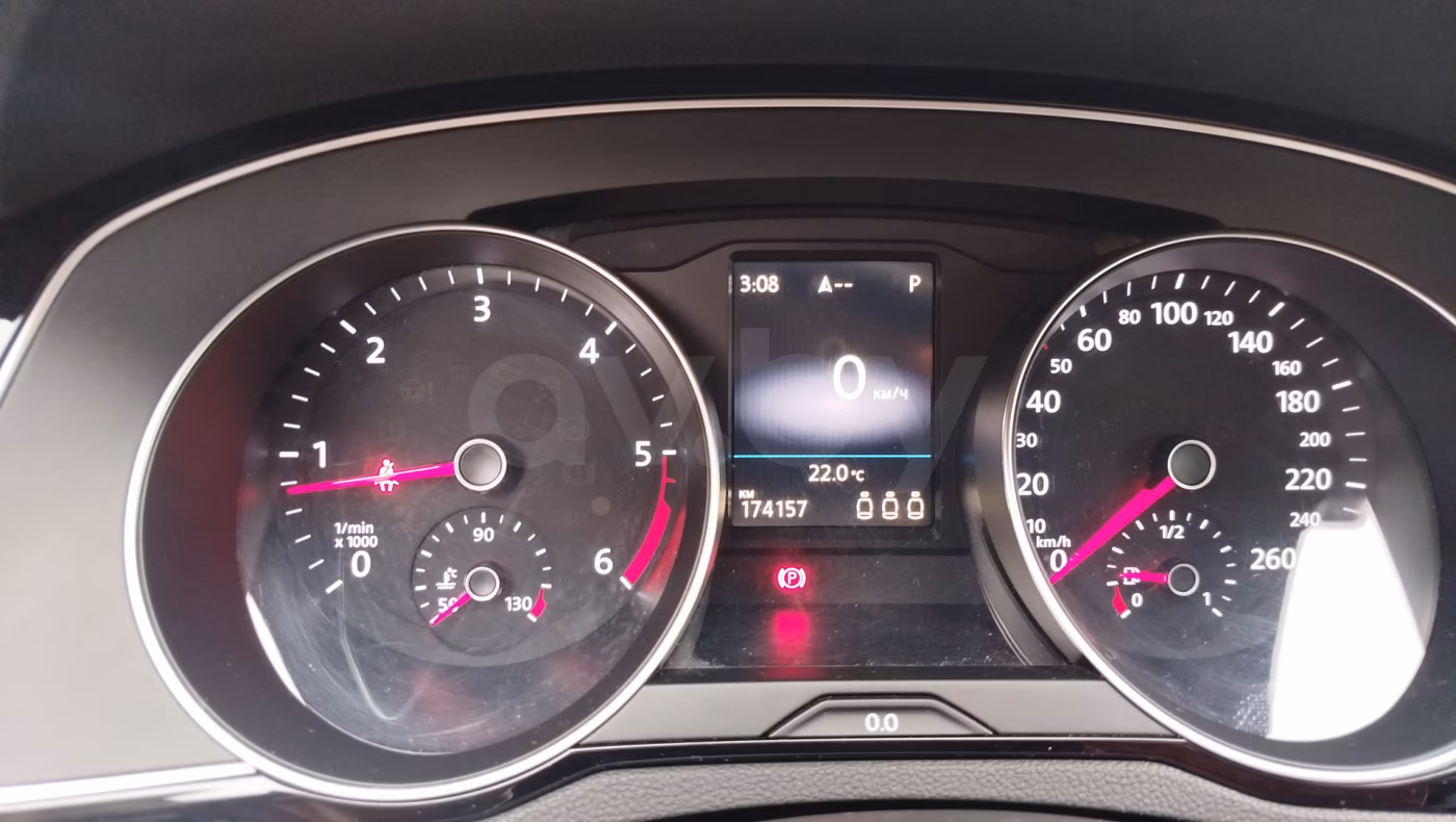 Volkswagen Passat фото 17