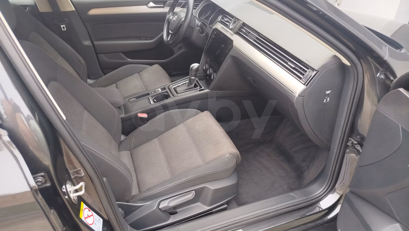Volkswagen Passat фото 19
