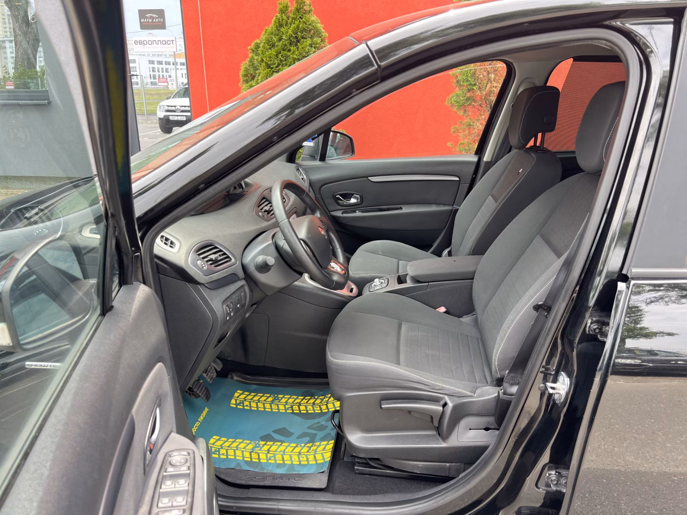 Renault Scenic фото 20