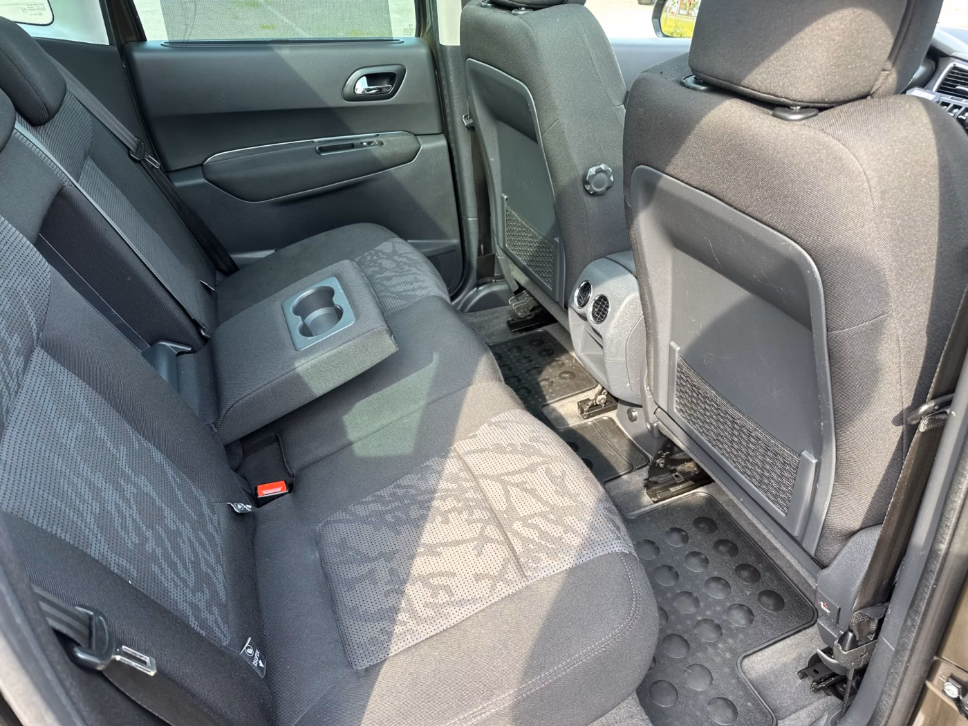 Peugeot 3008 фото 11