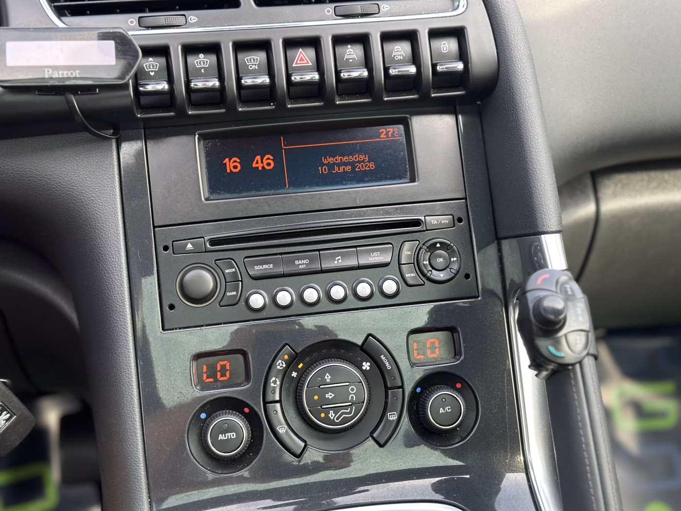Peugeot 3008 фото 18