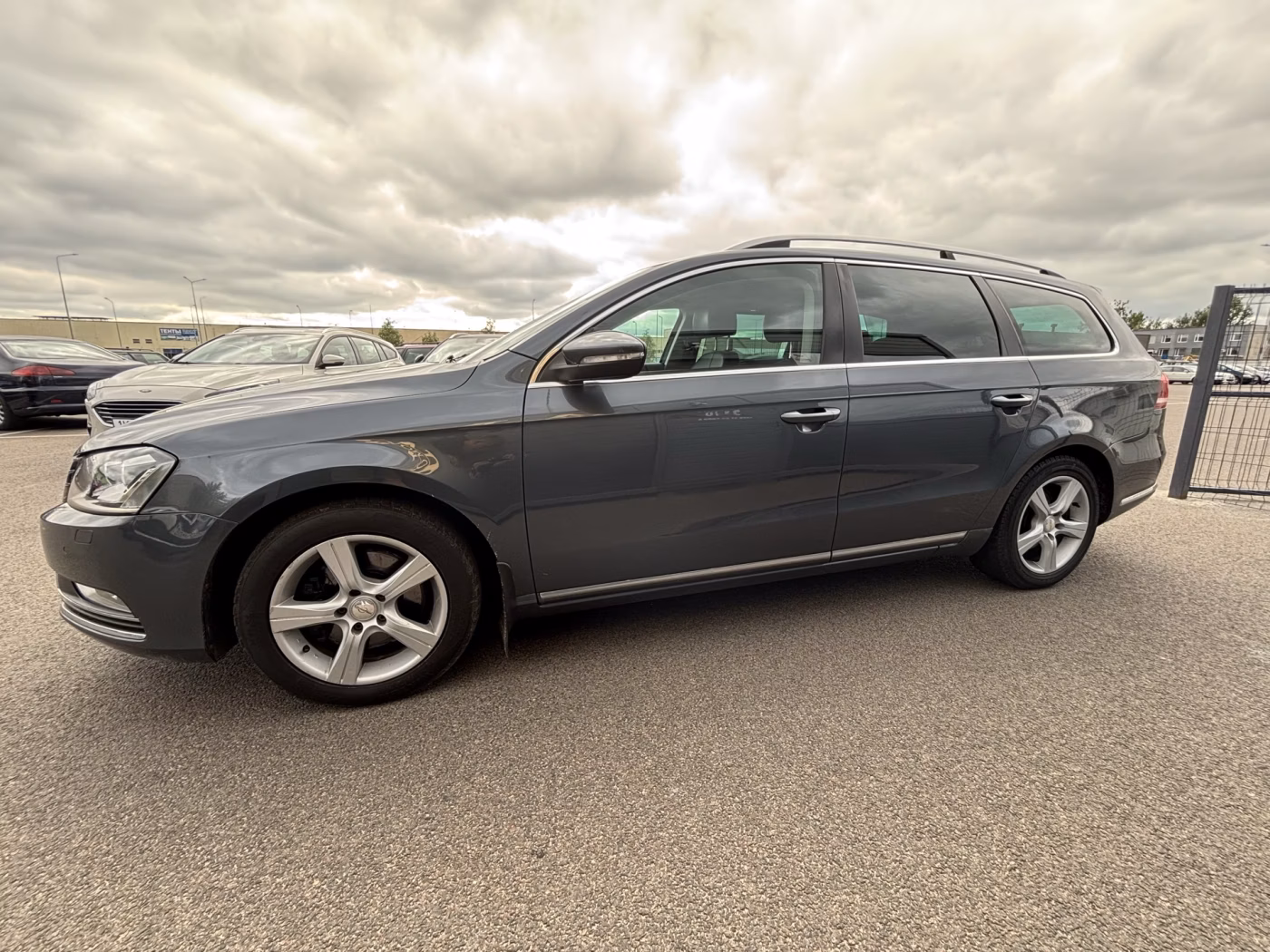 Volkswagen Passat фото 6