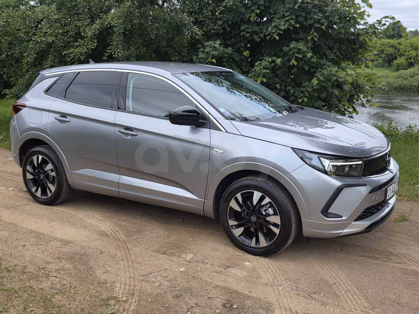 Opel Grandland X фото 8