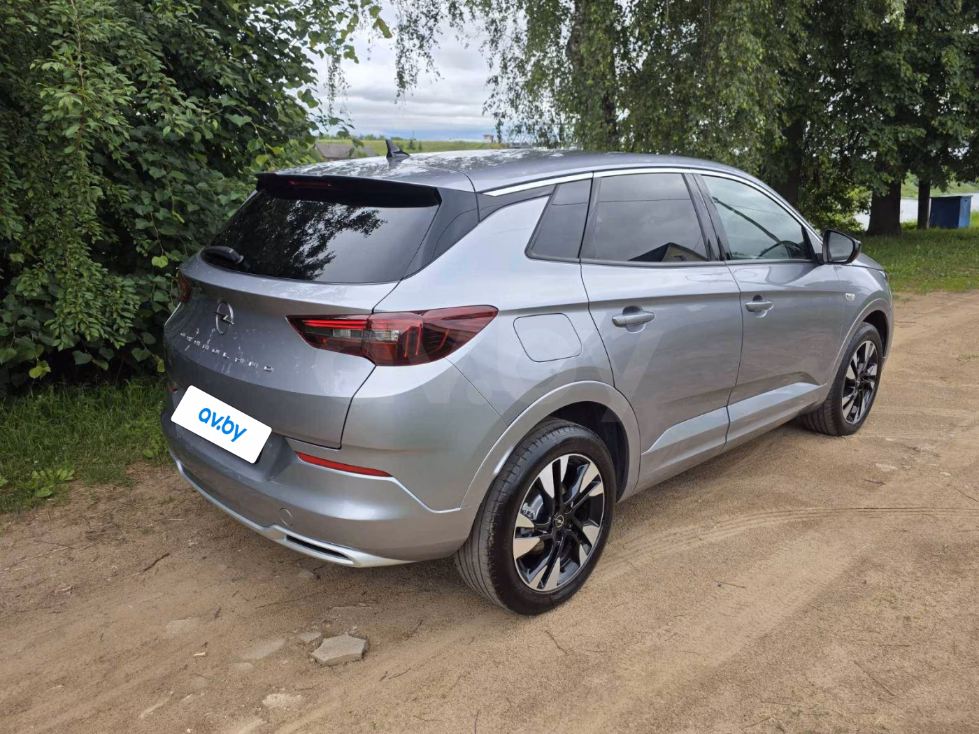 Opel Grandland X фото 10