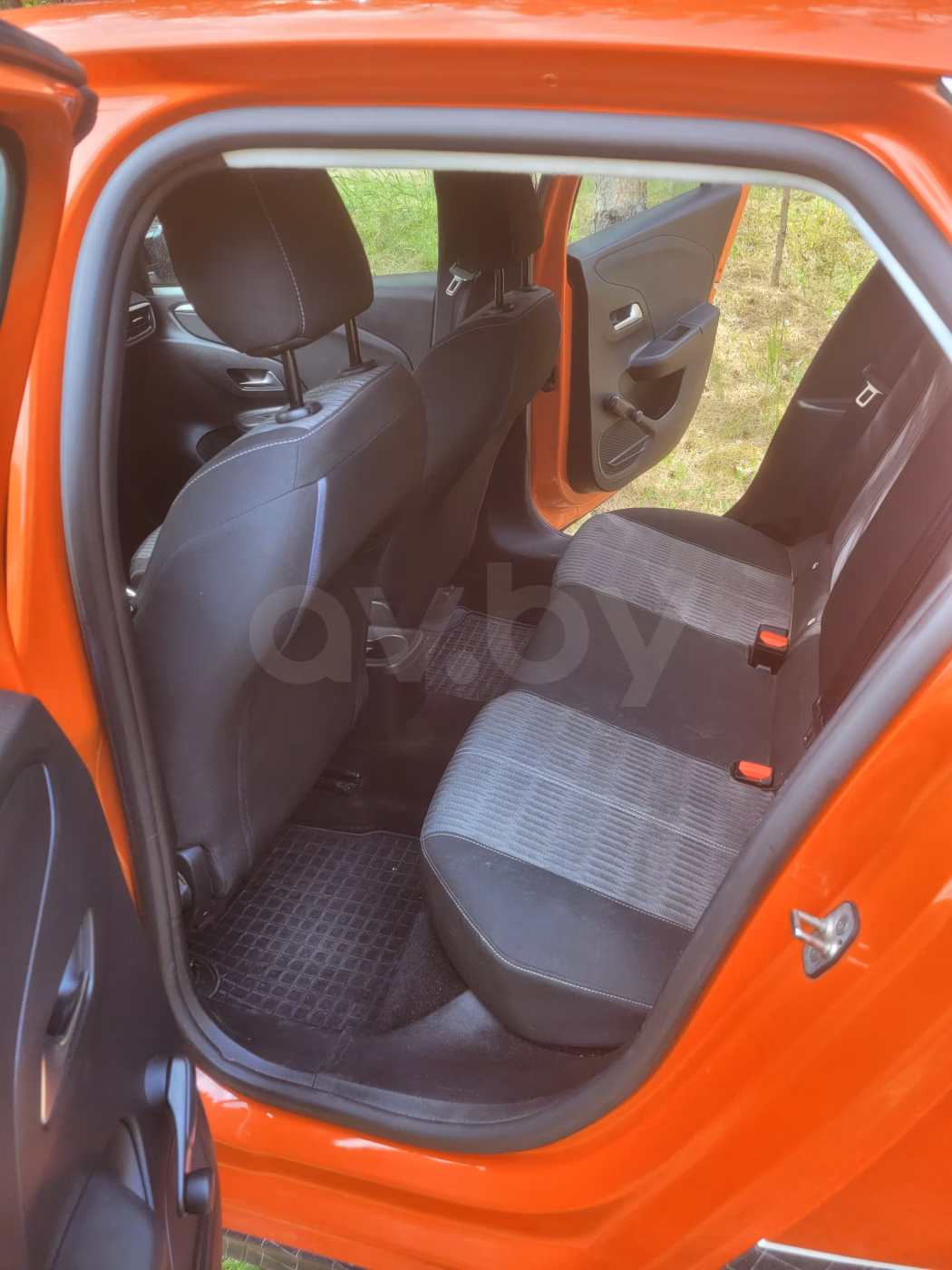 Opel Corsa фото 8