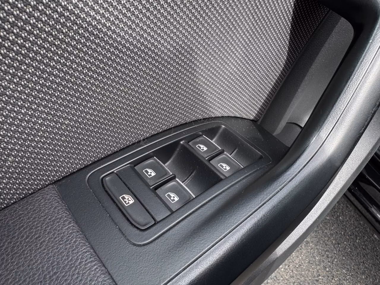 SEAT Ateca фото 11