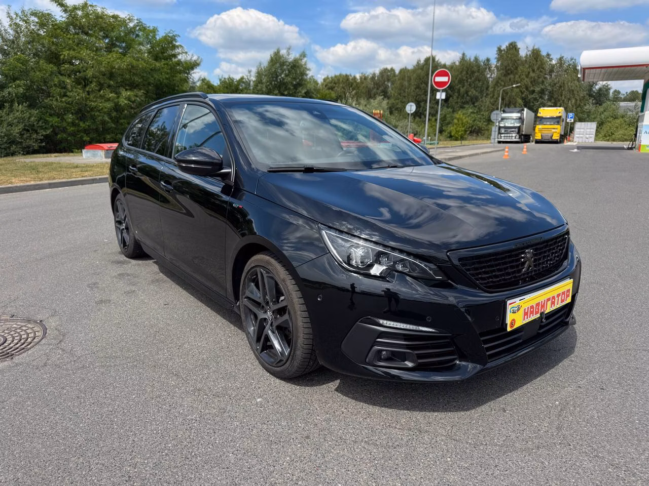 Peugeot 308 фото 8