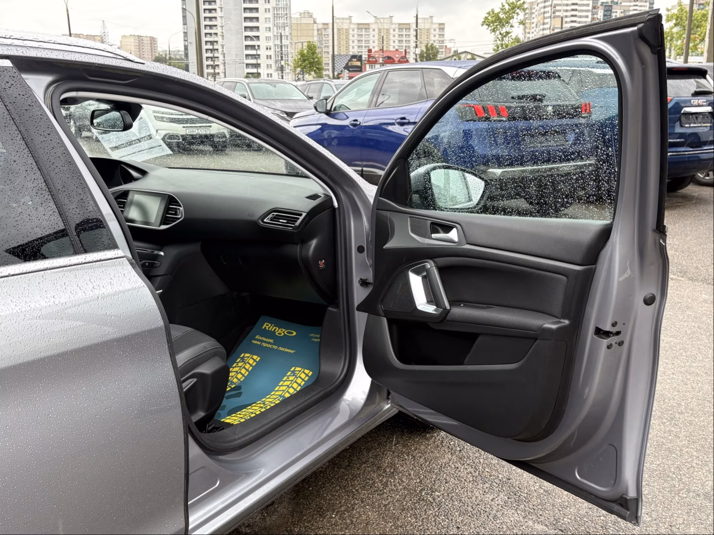 Peugeot 308 фото 13