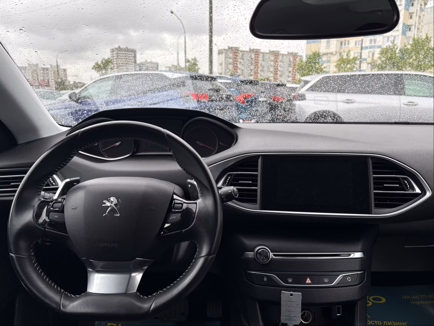 Peugeot 308 фото 16