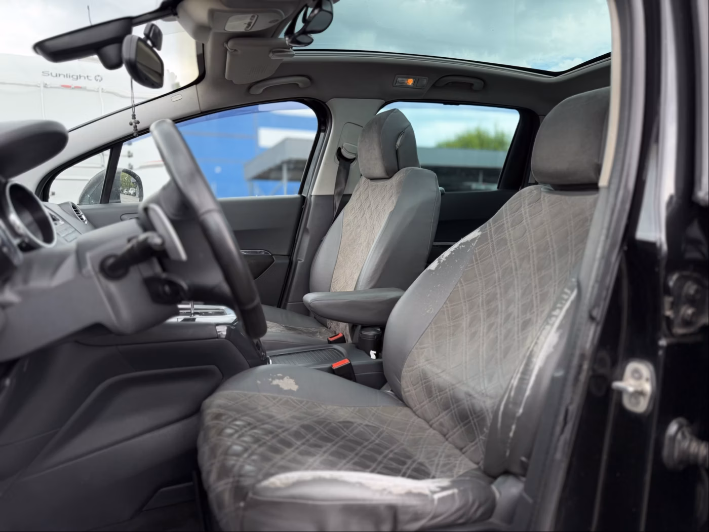 Peugeot 5008 фото 13