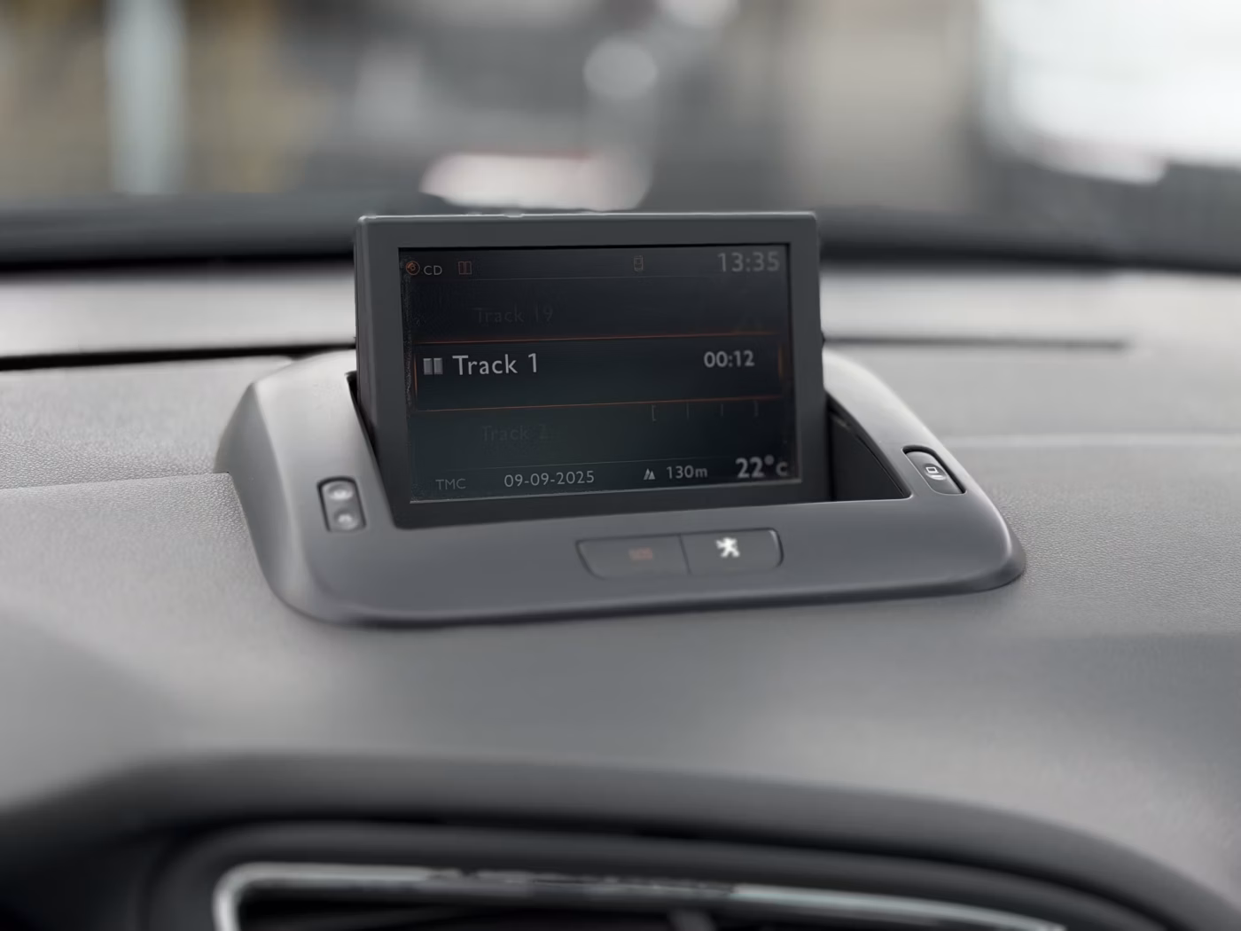 Peugeot 5008 фото 17
