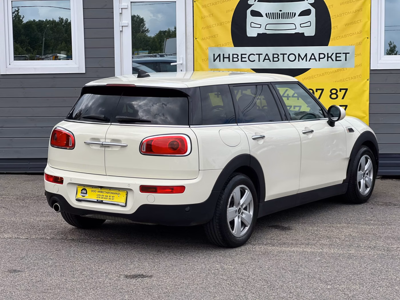 MINI Clubman фото 8