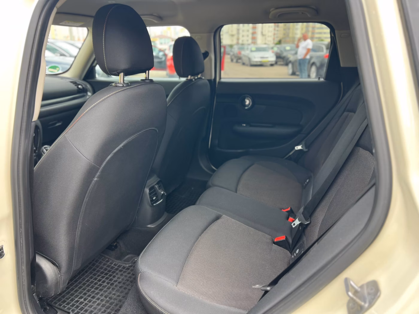 MINI Clubman фото 13