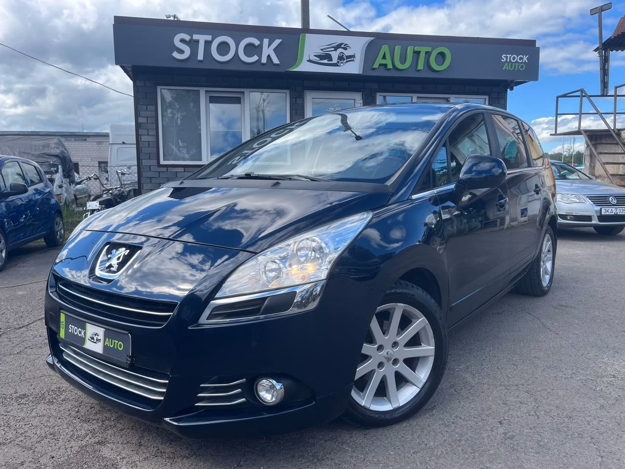 Peugeot 5008 фото 3