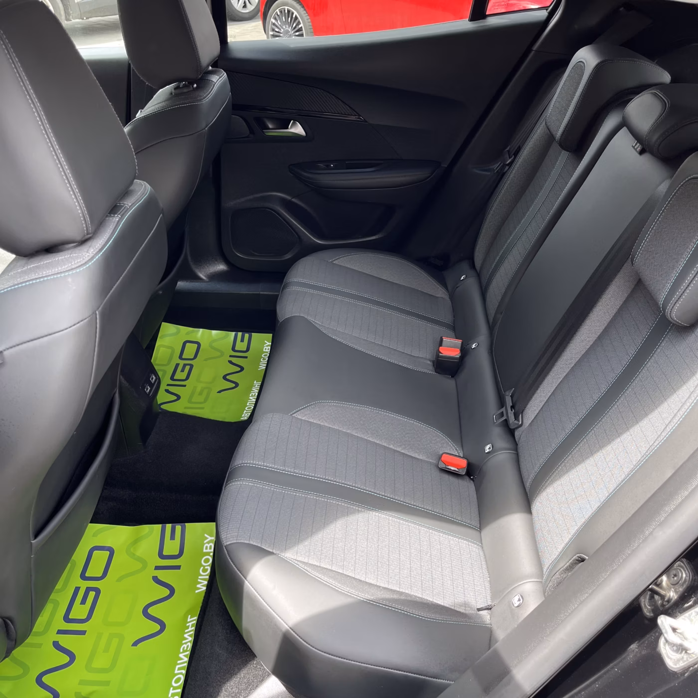 Peugeot 2008 фото 17
