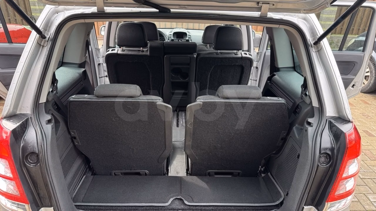 Opel Zafira фото 15
