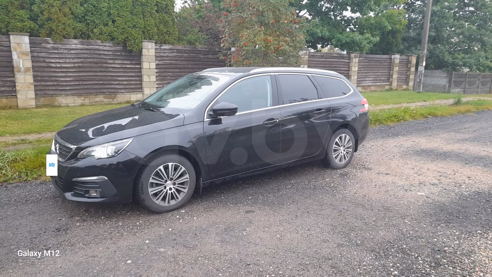 Peugeot 308 фото 2