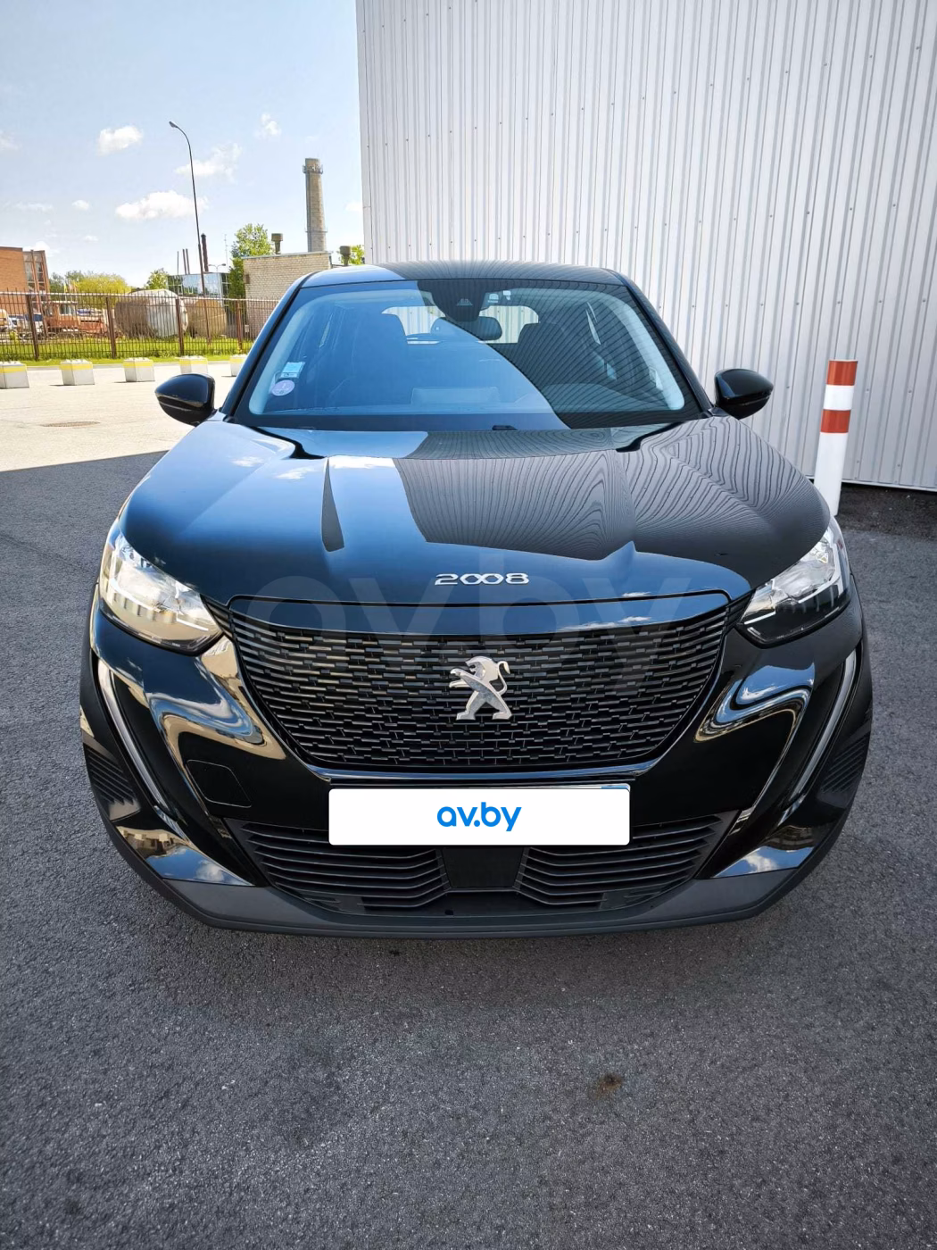 Peugeot 2008 фото 3