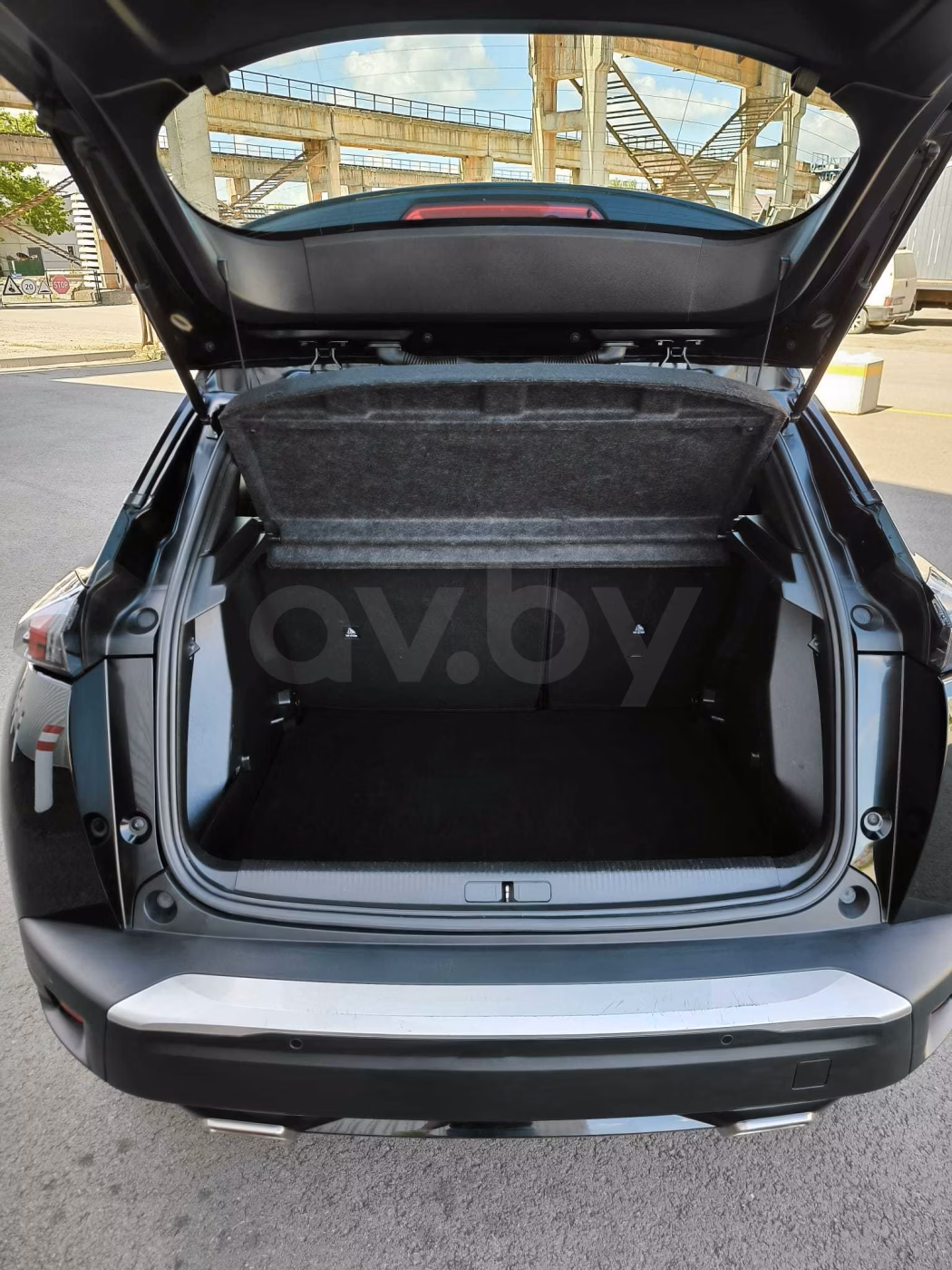 Peugeot 2008 фото 19