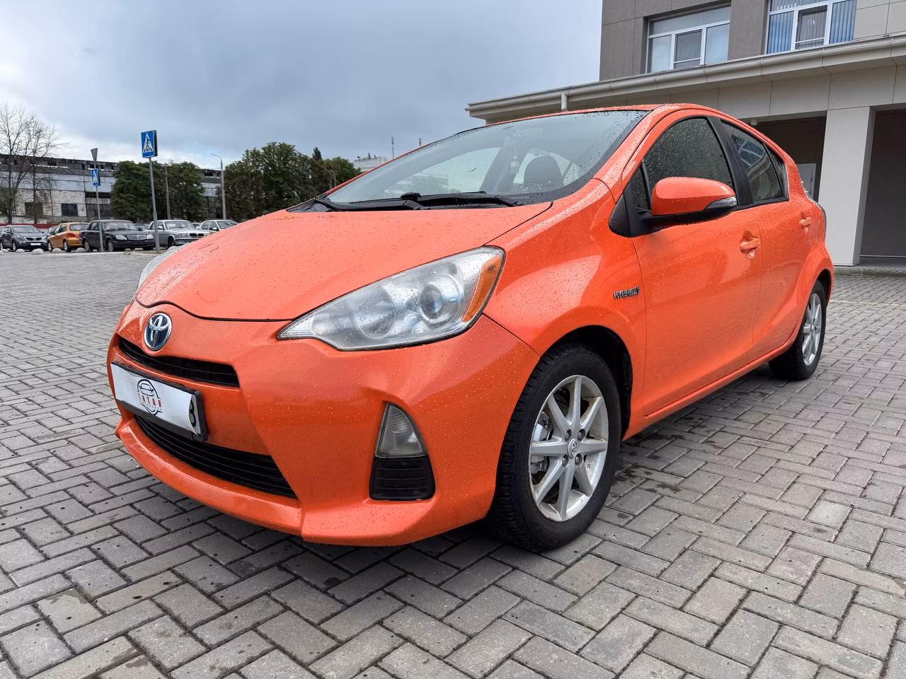 Toyota Prius C фото 2