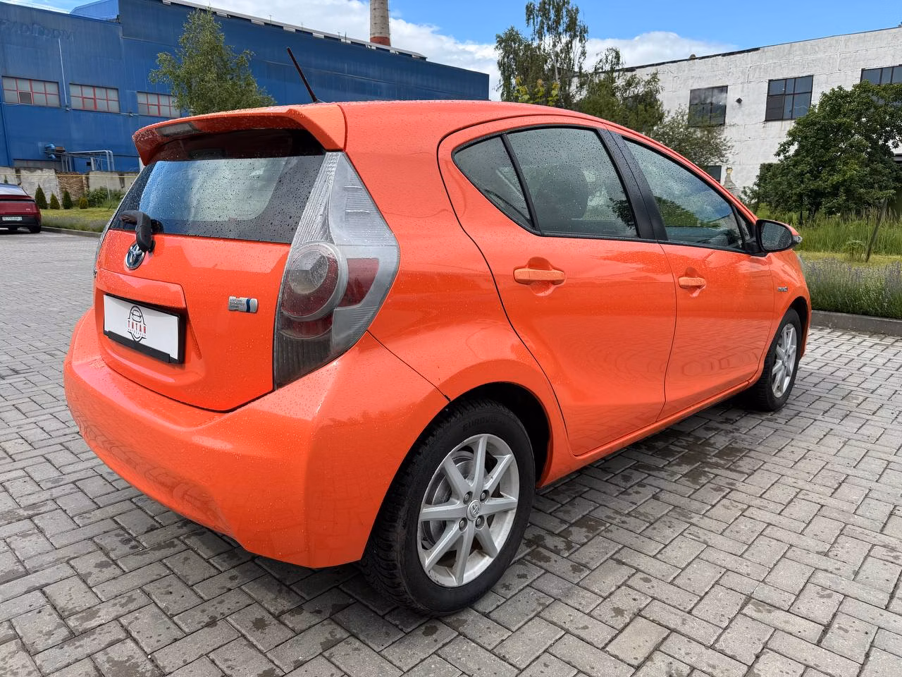 Toyota Prius C фото 8