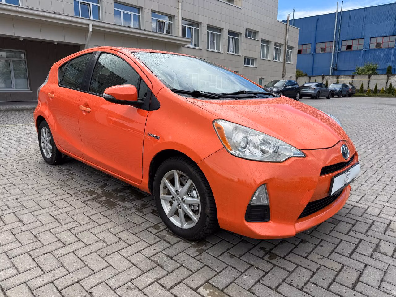 Toyota Prius C фото 10