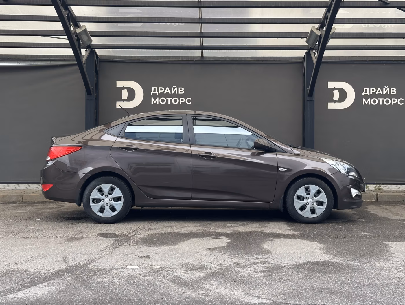 Hyundai Accent фото 4