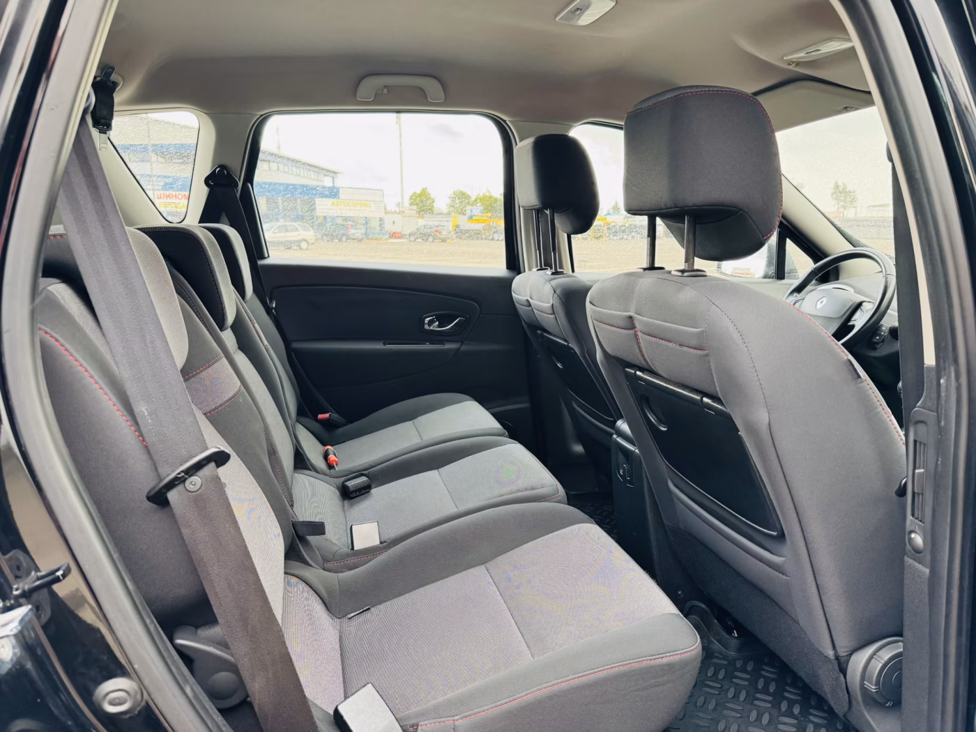 Renault Scenic фото 7