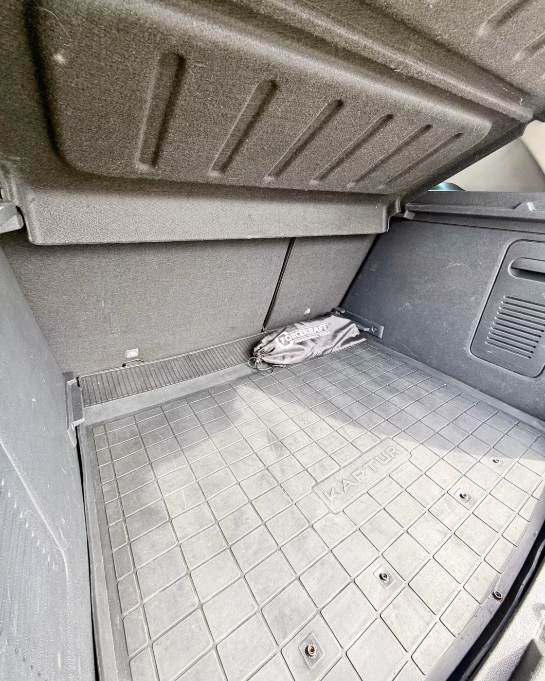 Renault Kaptur фото 14