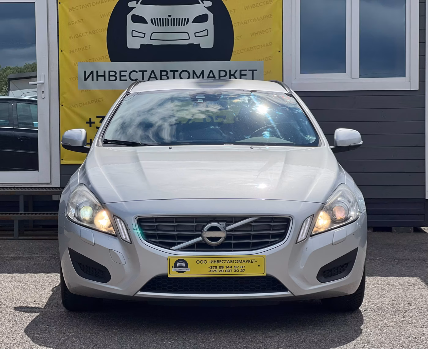 Volvo V60 фото 4