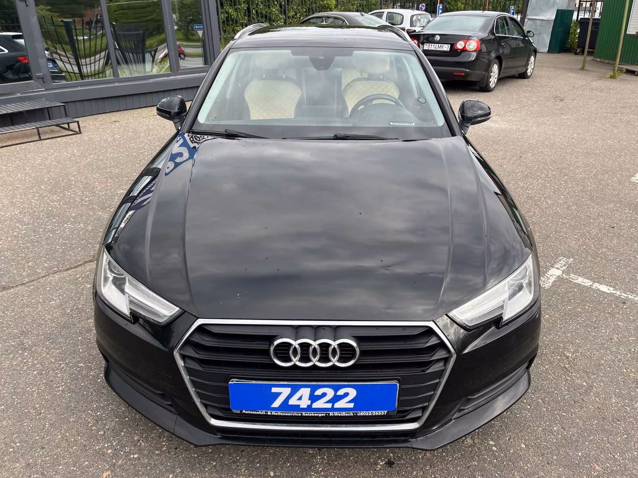 Audi A4 фото 2