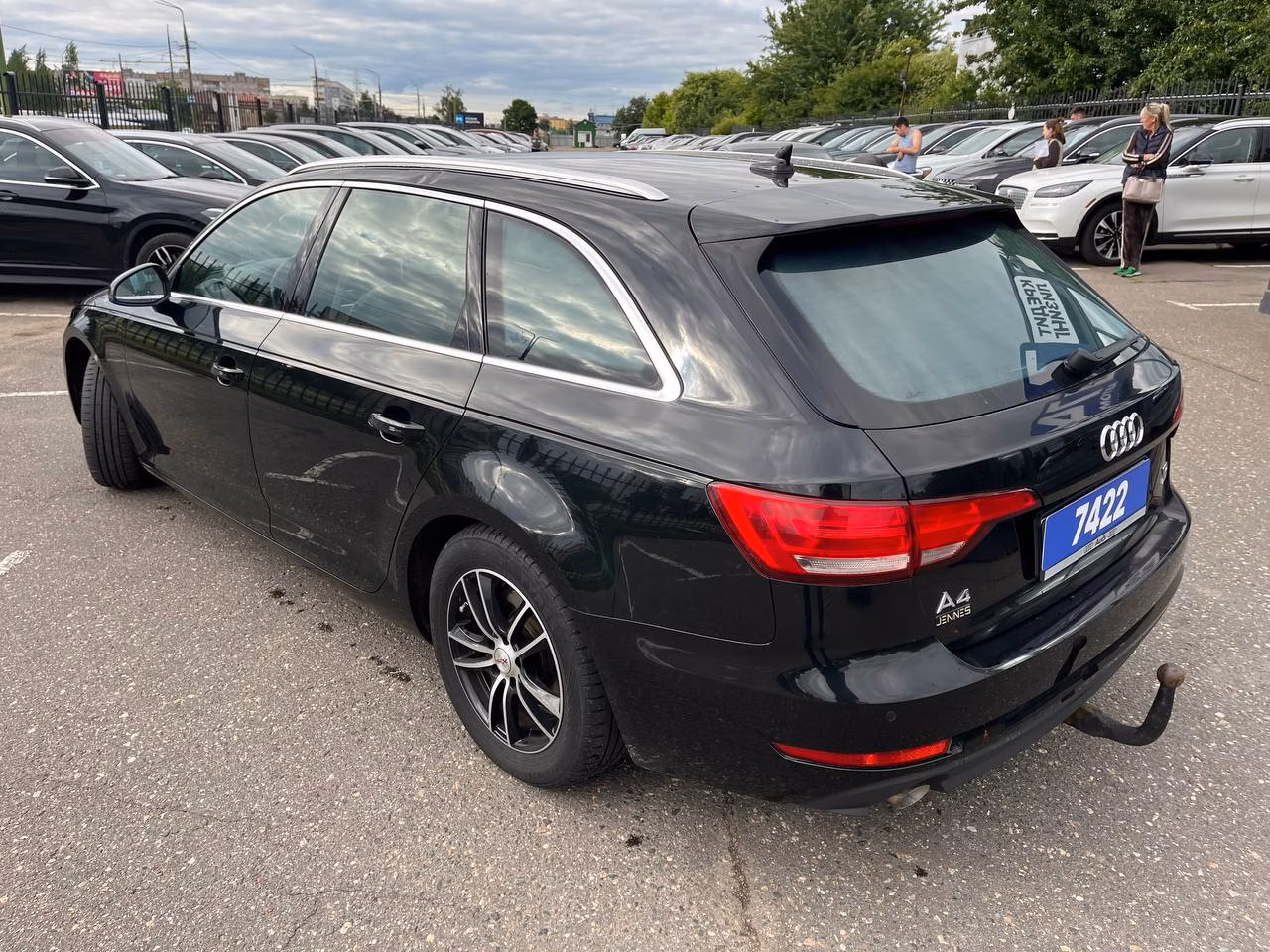 Audi A4 фото 7
