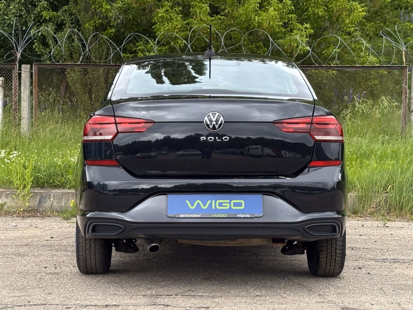 Volkswagen Polo Sedan фото 6