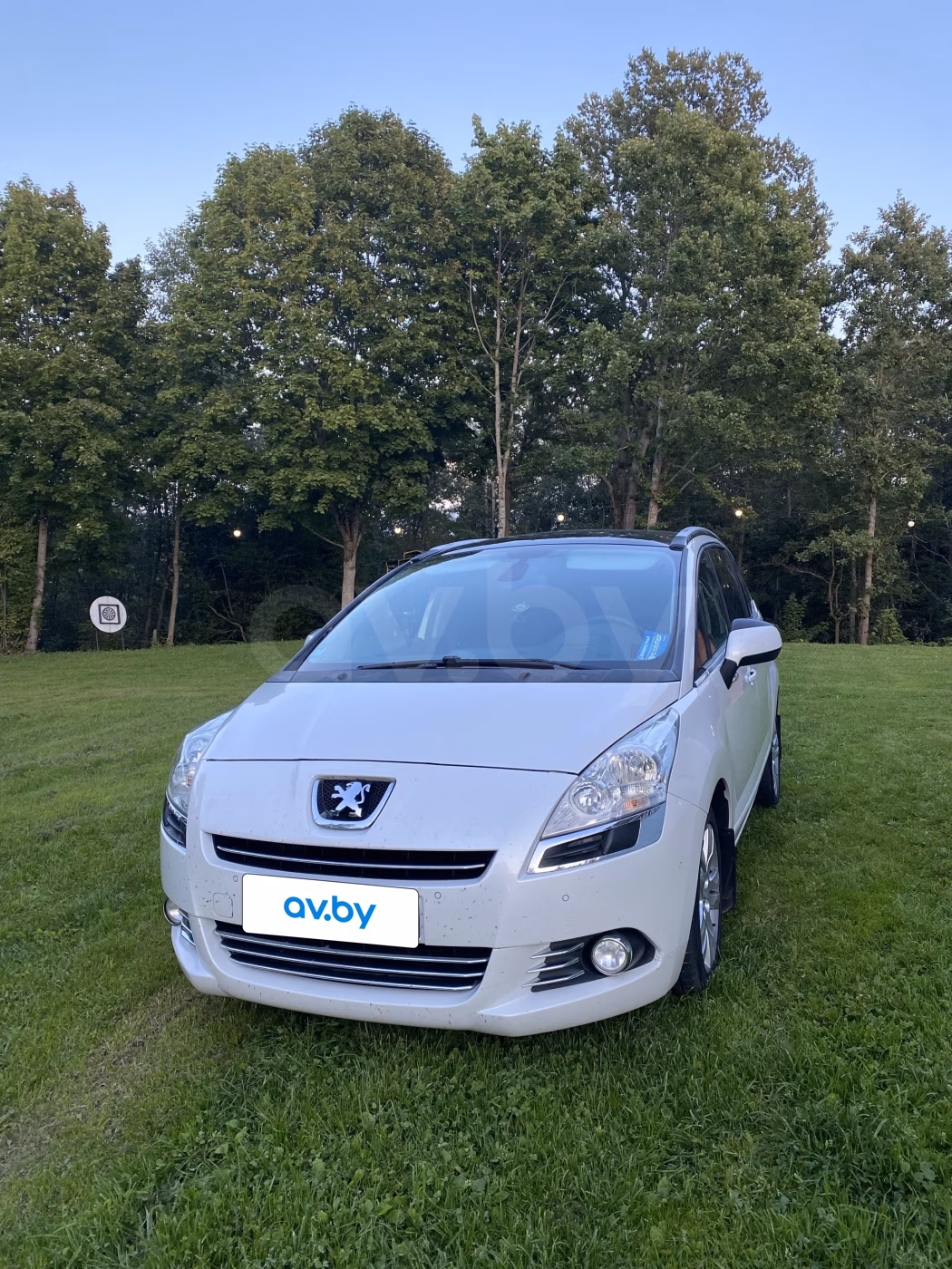 Peugeot 5008 фото 7