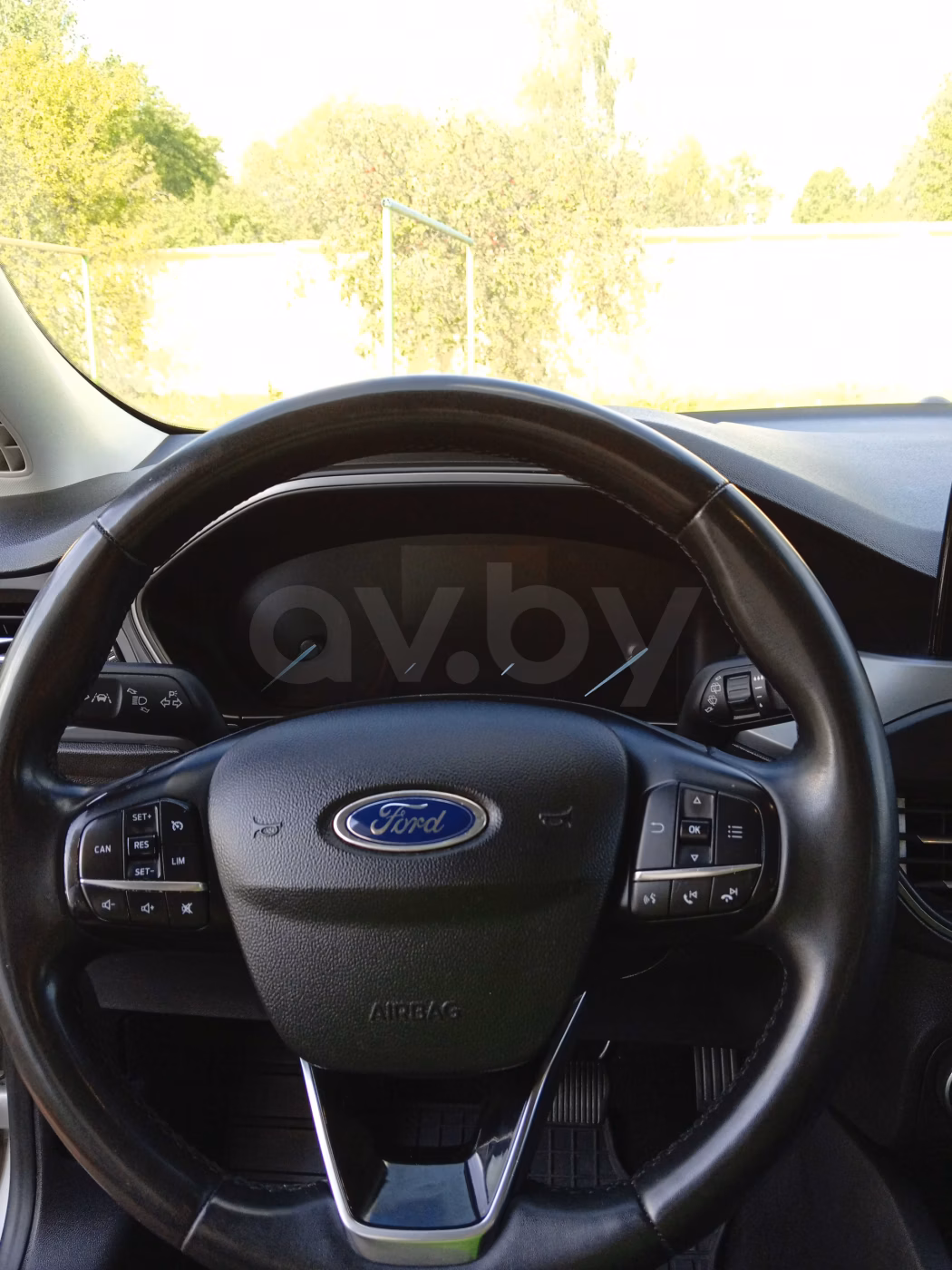 Ford Focus фото 8