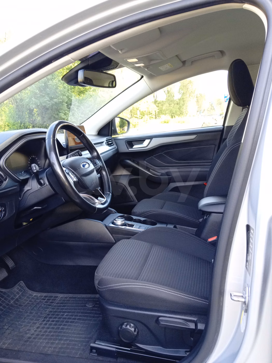 Ford Focus фото 9