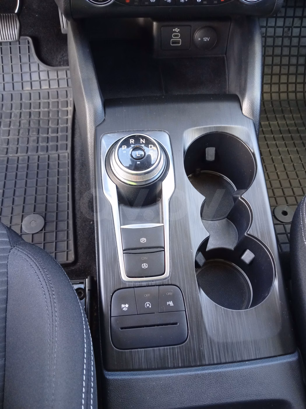 Ford Focus фото 11