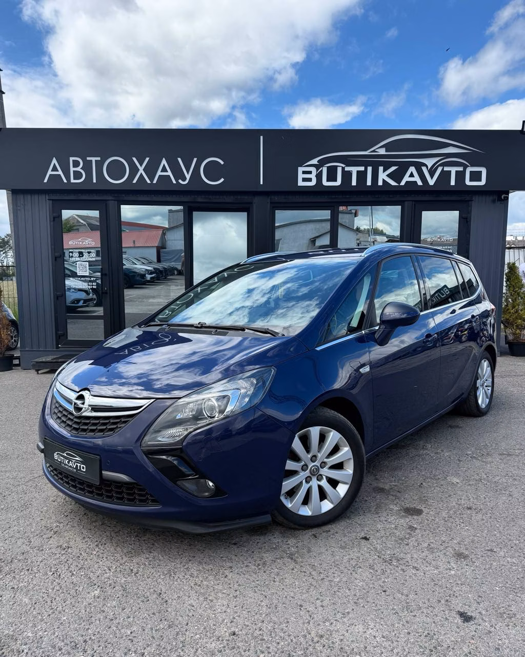 Opel Zafira фото 3