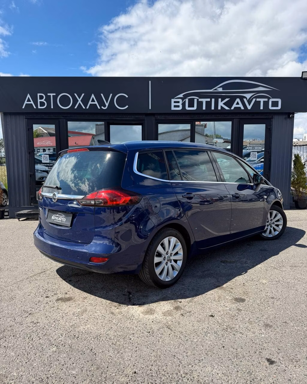 Opel Zafira фото 6