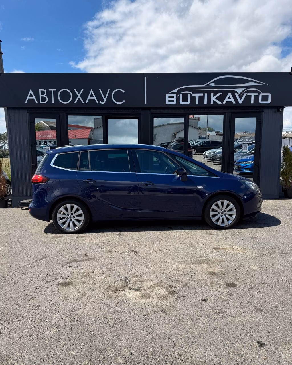 Opel Zafira фото 7